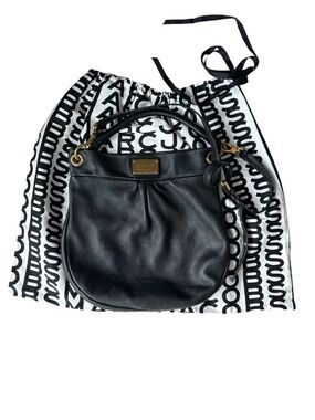 Marc Jacobs Classic Q Hillier Hobo Bag in Black Pebble leather GUC w/Dust Bag